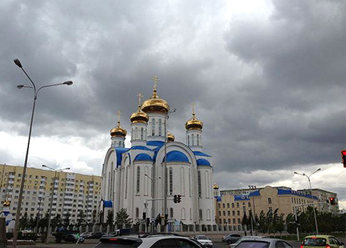 中国电梯厂家哪家好？阿斯塔纳教堂选择安装辛格林电梯